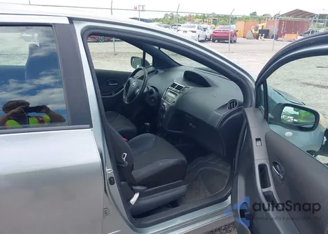 2009 Toyota Yaris S из США, поврежденный, VIN JTDKT903595261042